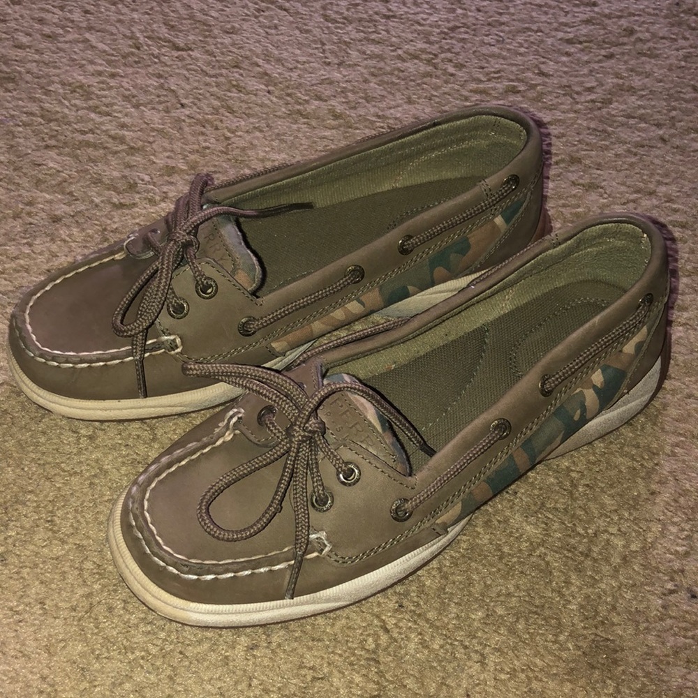 sperry olive green angelfish boat shoes